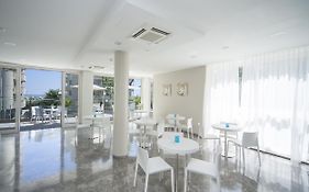 Hotel Constellation